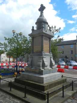 Back and left faces of War Memorial Monument in front of 45 Market Place, Bishop Auckland July 2016